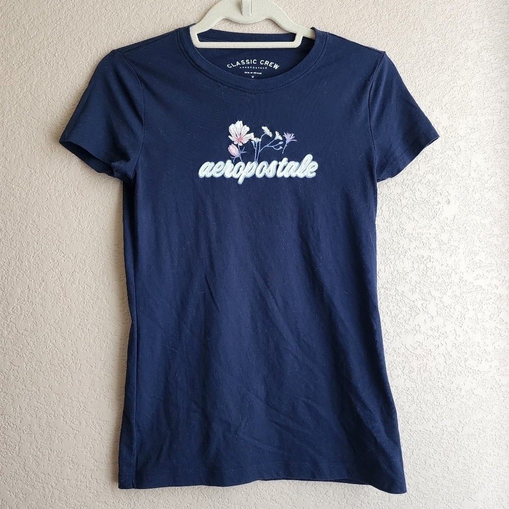 Aeropostale Women's Navy Blue Graphic Short Sleeve Tee Size M